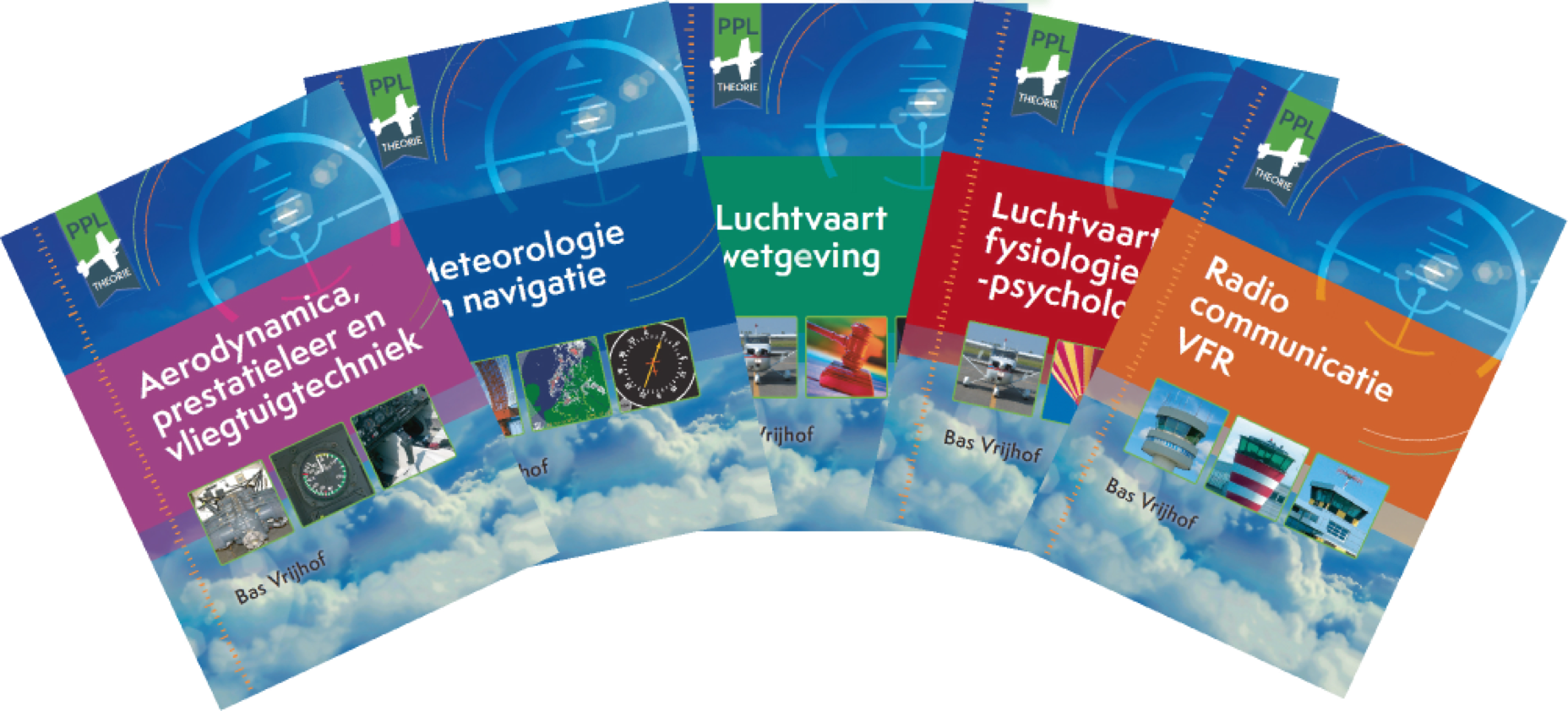 Vijf leerboeken voor piloten met kleurrijke omslagen, elk met een blauwe lucht en wolken als achtergrond.